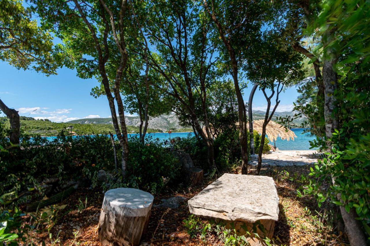 Apartments Mak Račišće Dış mekan fotoğraf