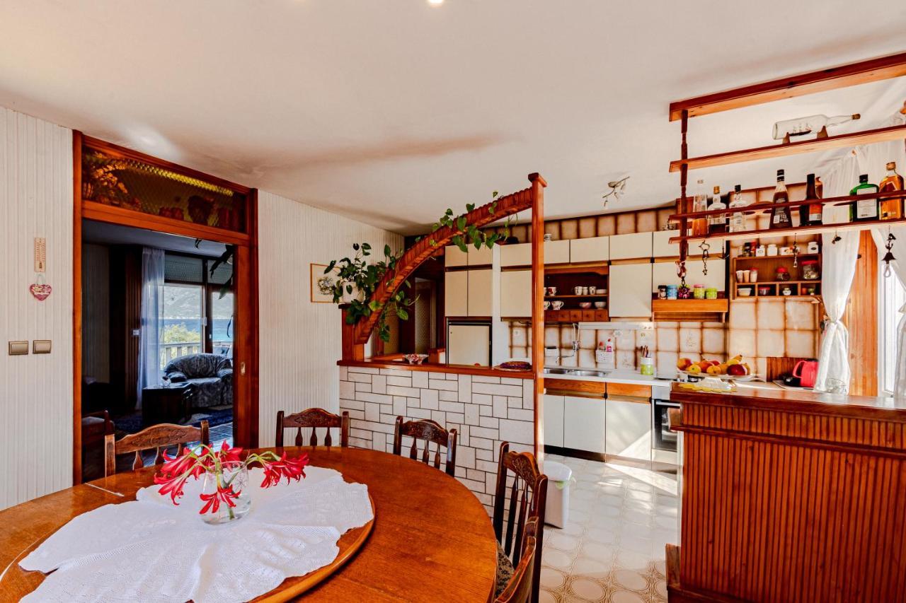 Apartments Mak Račišće Dış mekan fotoğraf