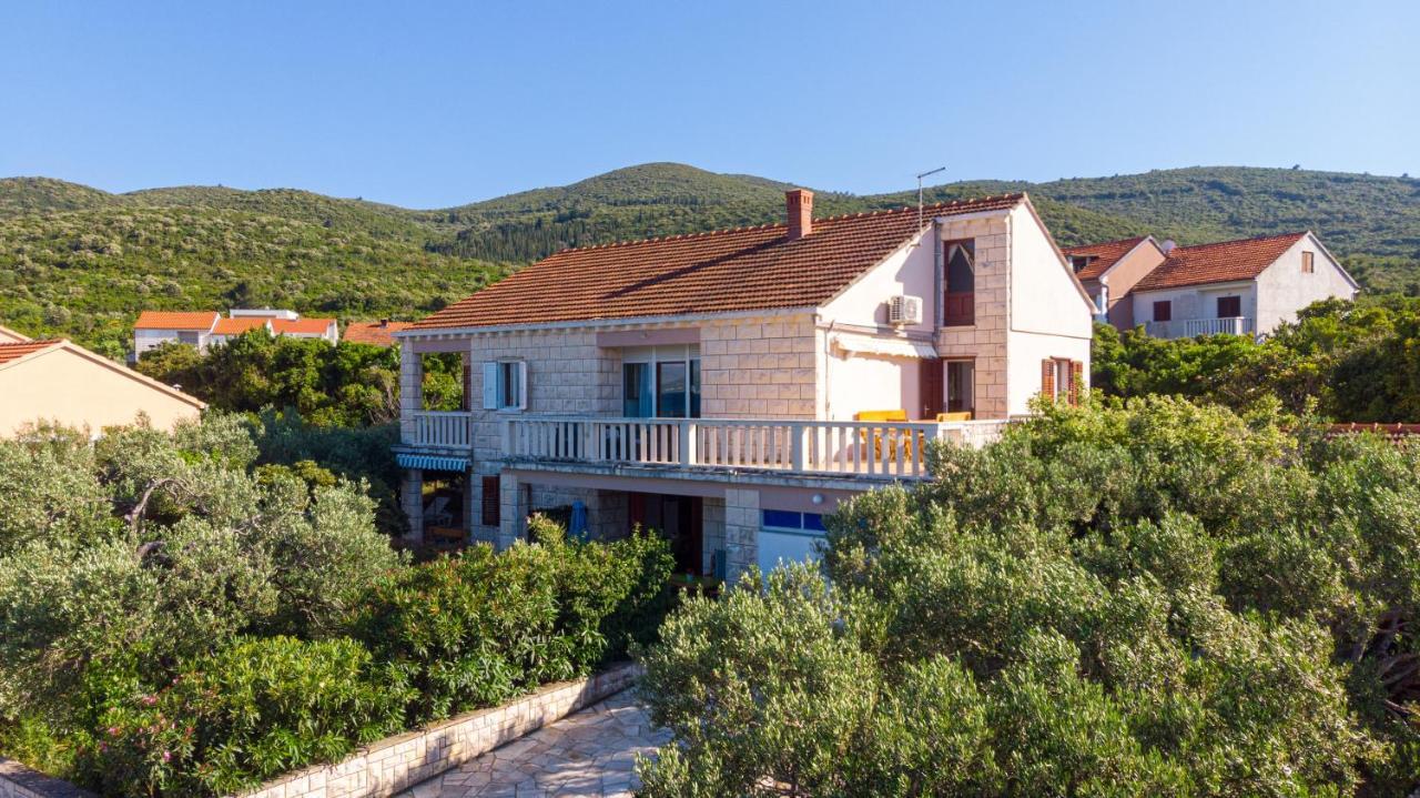 Apartments Mak Račišće Dış mekan fotoğraf