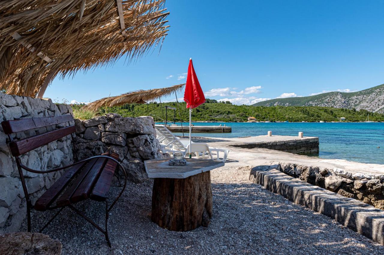 Apartments Mak Račišće Dış mekan fotoğraf