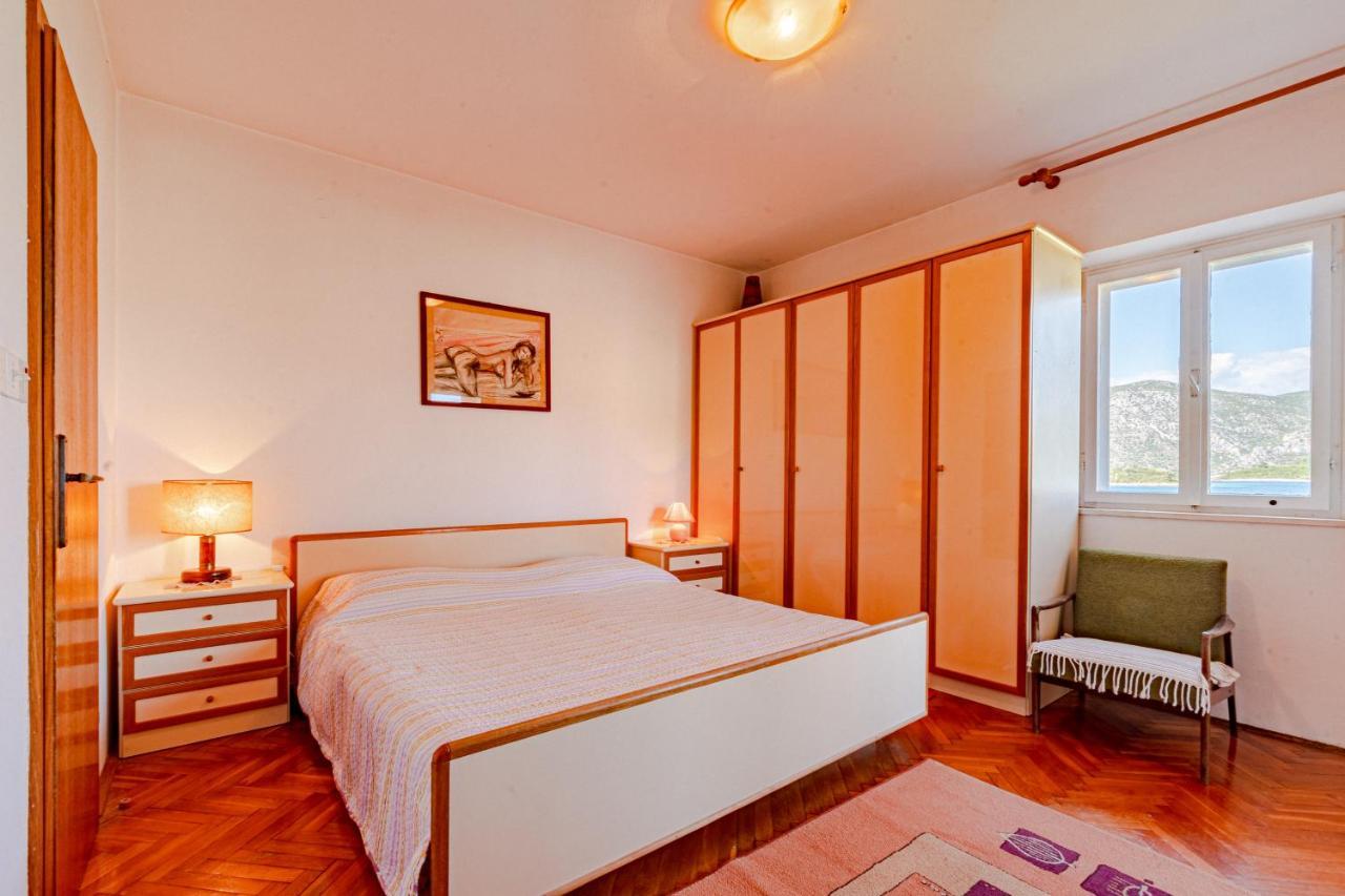Apartments Mak Račišće Dış mekan fotoğraf