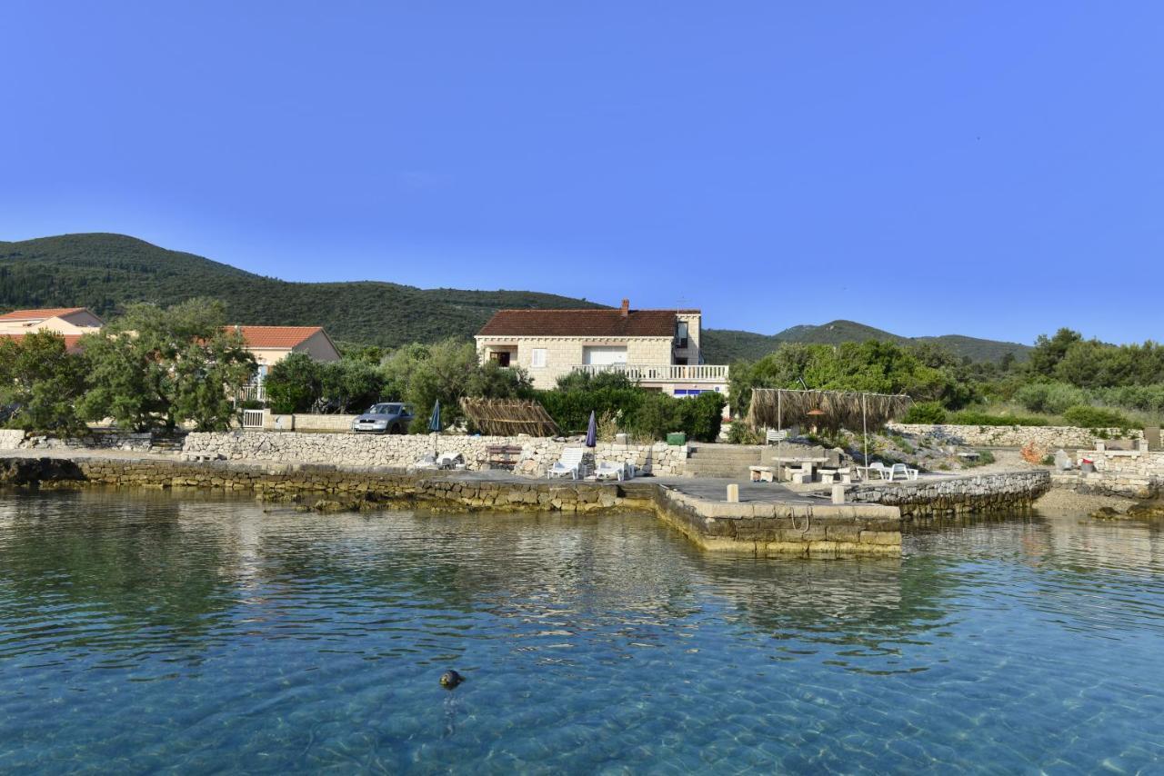 Apartments Mak Račišće Dış mekan fotoğraf