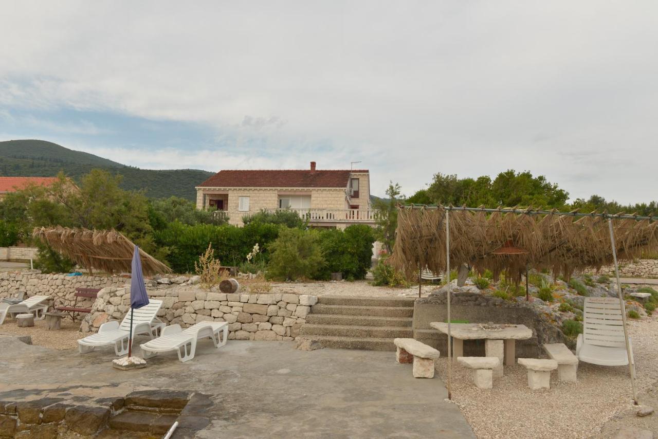 Apartments Mak Račišće Dış mekan fotoğraf